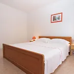 Bruno 157 شقة بولا