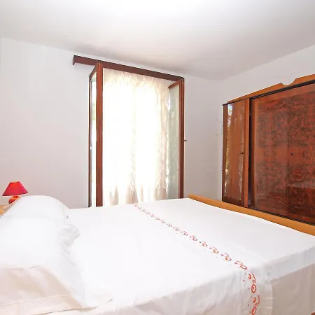 Apartman Bruno 157 *