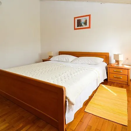 Apartman Bruno 157