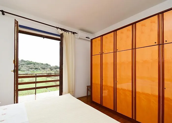 Bruno 157 아파트 *