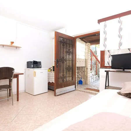 Apartment Bruno 157 *