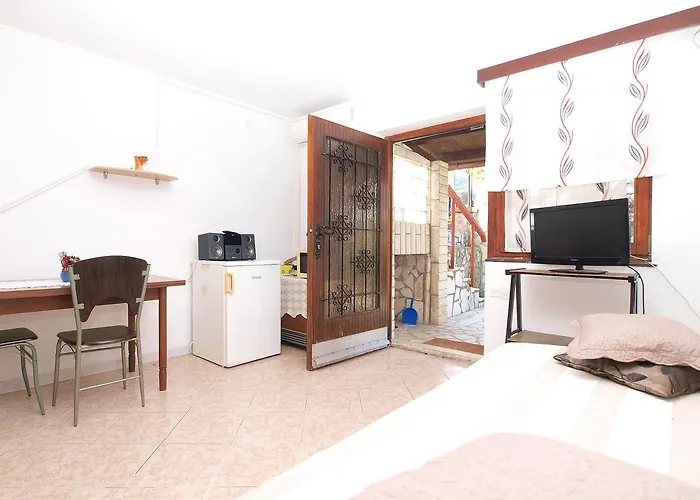 Appartement Bruno 157 *